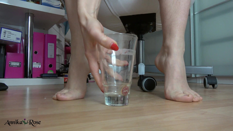 Annika Rose: Good Morning Soda
