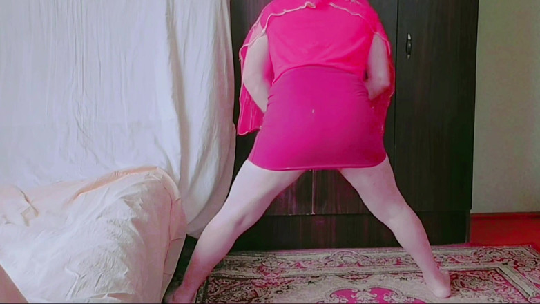 Kitty_Cross: Soirée mini-robe, tapette blanche, gros cul, gros cul, travesti, femboy,...