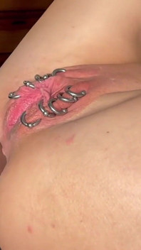 Mrbigdxxx conhece piercedqueenofspades