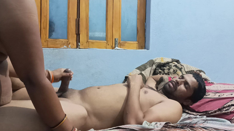 Samesarvice1987: Malam seks tante seksi india romatice sama abang tirinya sendiri