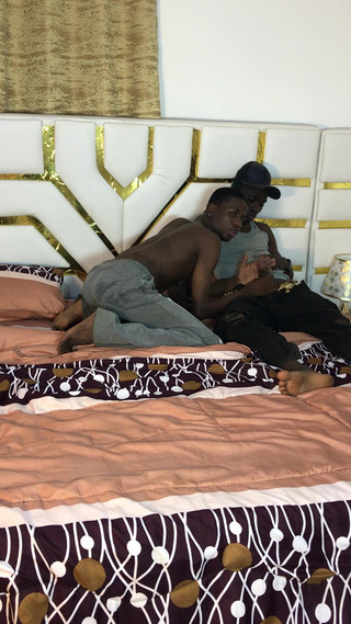 The bigboss: 小さなツインクの少年がシュガーボーイにドリルを叩かれている