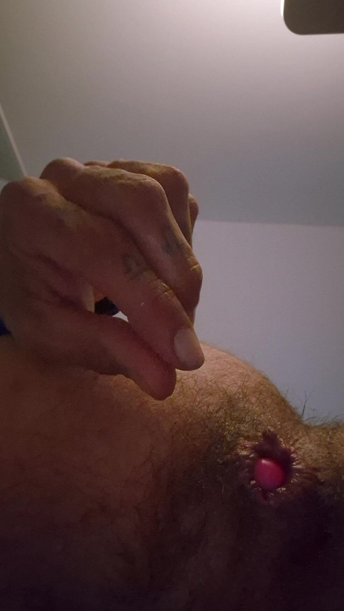 Spagnols anal: 彼らが私の穴にすべてを入れてくれるのが大好きです