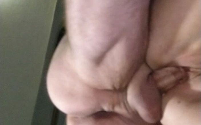 Toilet Mommy: Fucking My Whore From Behind
