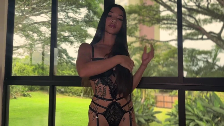 Anna Cherry: Líbí se vám, jak tančím ve spodním prádle, když jsem...