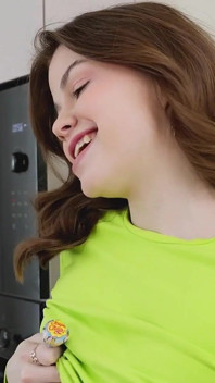 My18teens - mejores orgasmos con la adorable chica Julia Morozzi