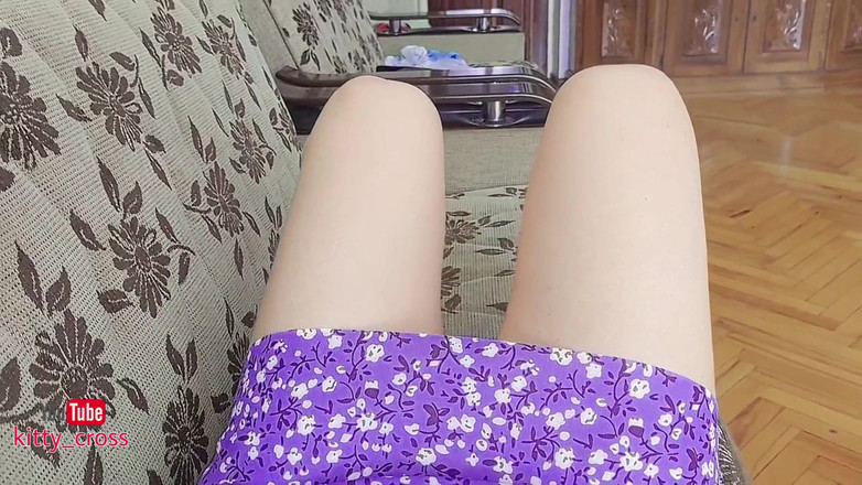 Kitty_Cross: Desnudez: caliente Ladyboy travesti sexy bailando delante de los vecinos