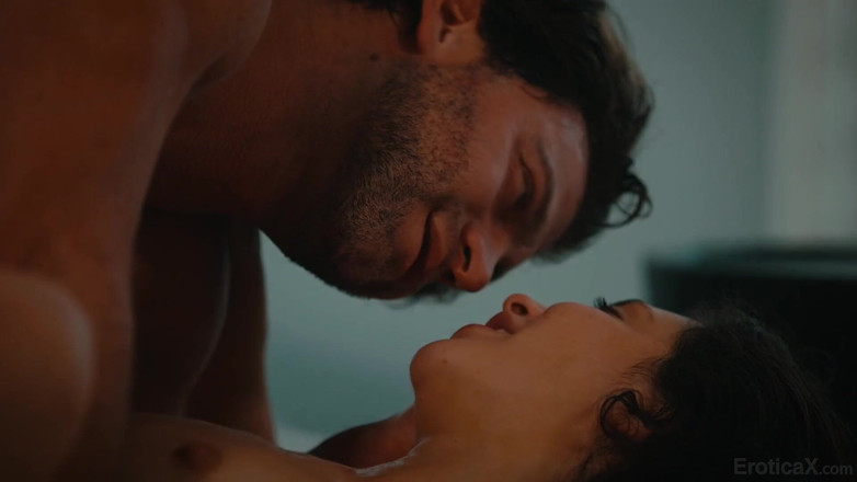 Erotica X: Eroctica X - Jane nu poate rezista fostului ei, se fute și îl...