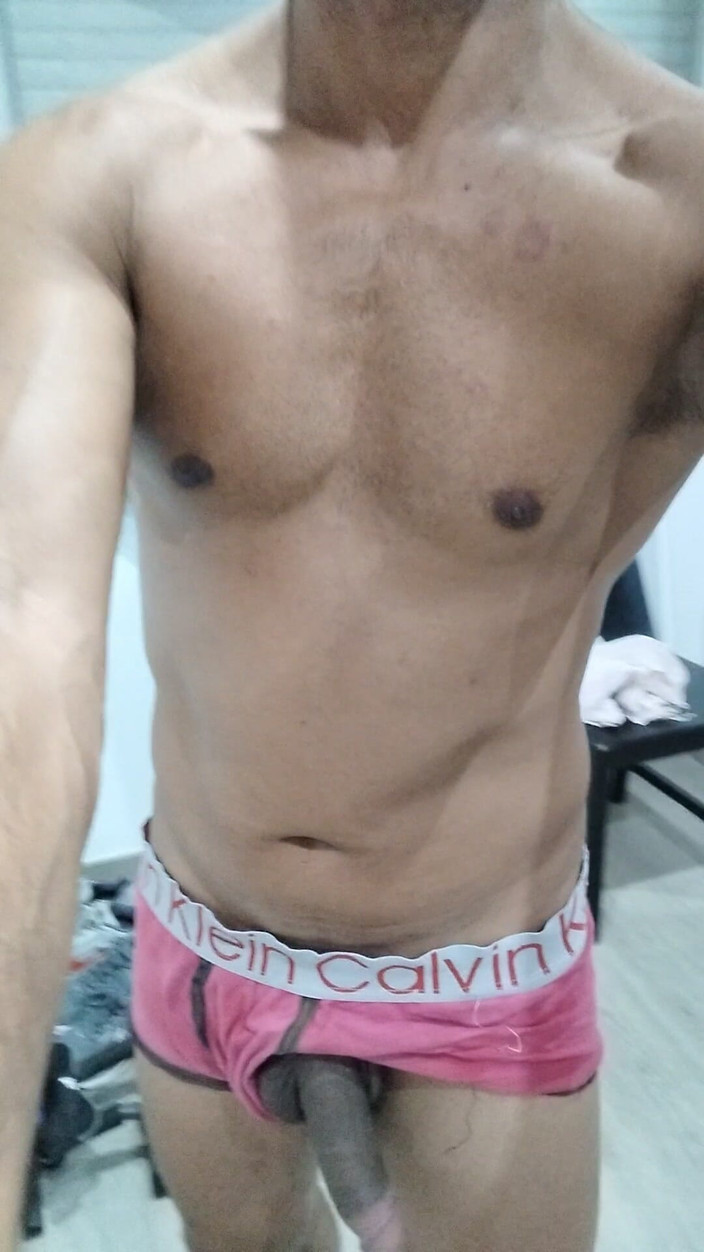 Boy top Amador: I Want to Make All Your Fantasies Come True