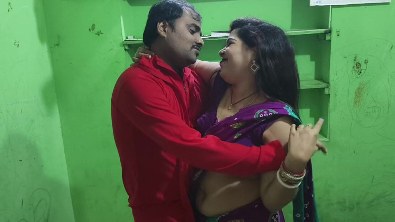 Sona bhabhi: แม่บ้านโอดิชาใหม่ โรแมนติกเสียวและโดน Rahul เย็ดโหด (เสียงเซ็กส์โอดิชา)