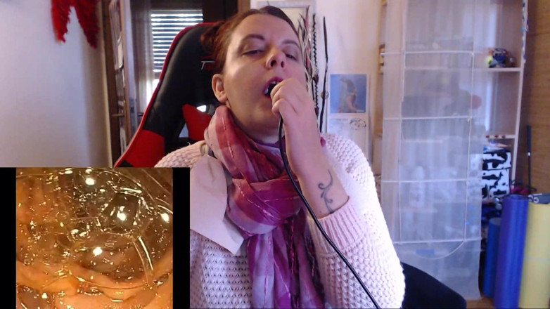 Nicoletta Embassi: Verschlingen fetisch in meinem mund