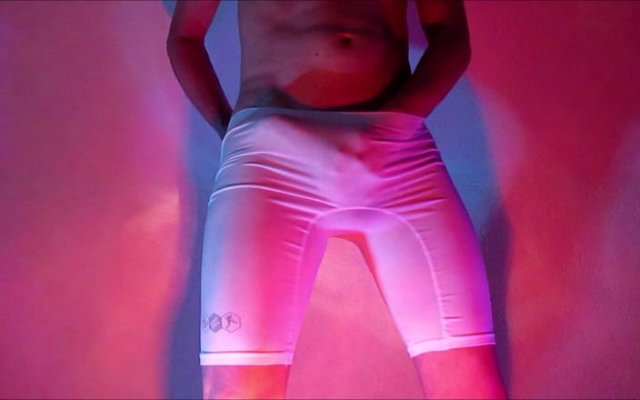 TheOldBigThing: Monstruo de crecimiento en medias - mi bulto erección