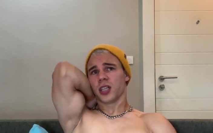 Max_Russell: Úžasný výstřik
