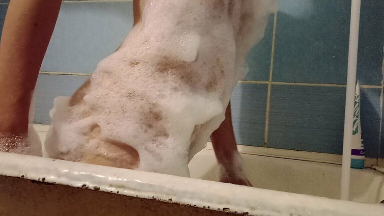 BW_Dolphin: Super bolle. Bagno con un sacco di schiuma