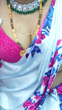 Desi Bhabhi Massage and Anal Sex Sexy Audio