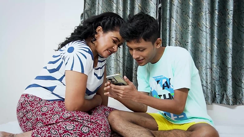 Queen star Desi: A Naughty Step Sister Wants to Play Her Step Brother,...