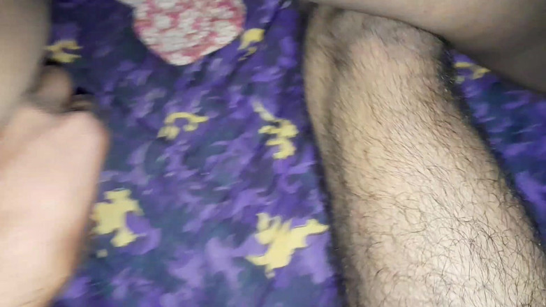 xxxking: Raveena Bhabhi трахает ее киску мой член и наслаждается