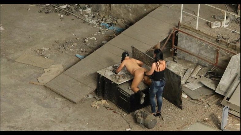 Lady Luciana Di Domizio: The big black cock in the factory