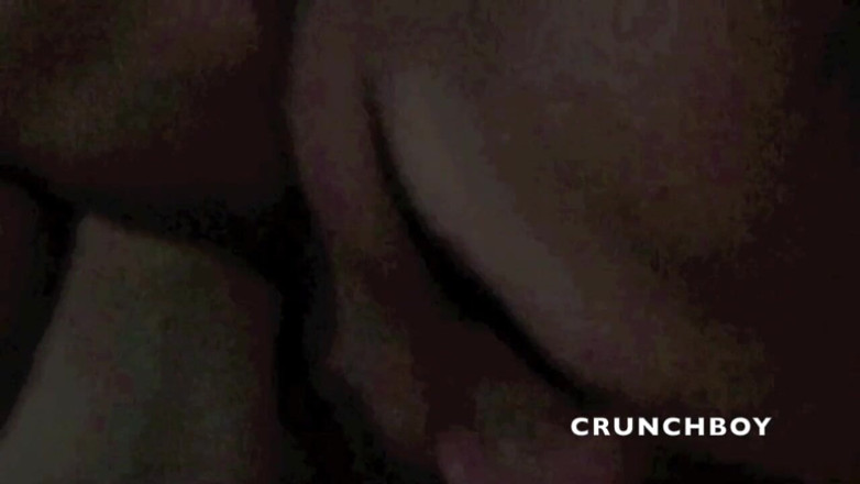 Crunch Boy: Cinta de sexo amateur con Sunny y Mike