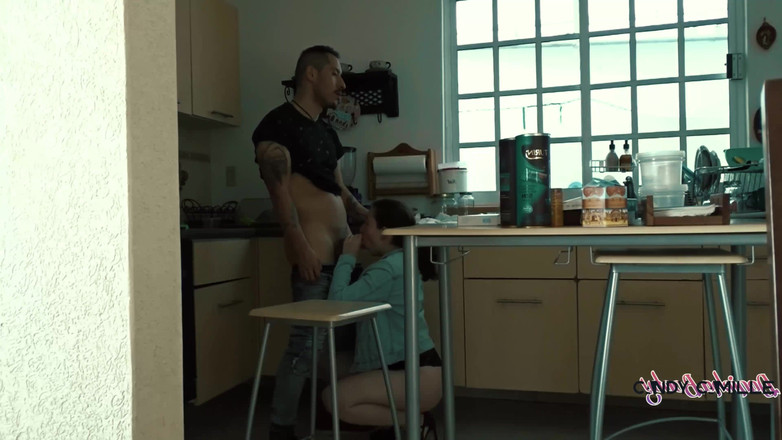 Candy Camille: Futai în toată casa