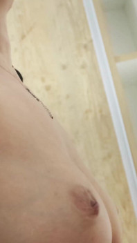 Vitoria en trabajando con el pie caliente y sexo anal!