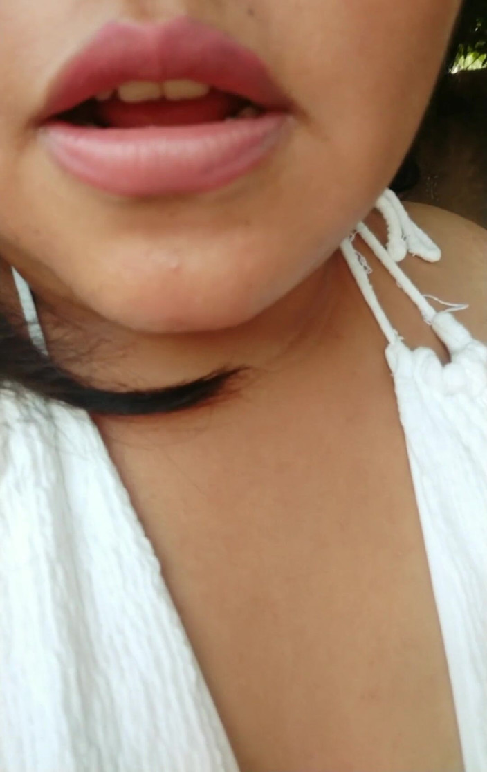 Carla Villalobos: Istri nakal yang doyan selingkuh ini lagi asik masturbasi sambil...