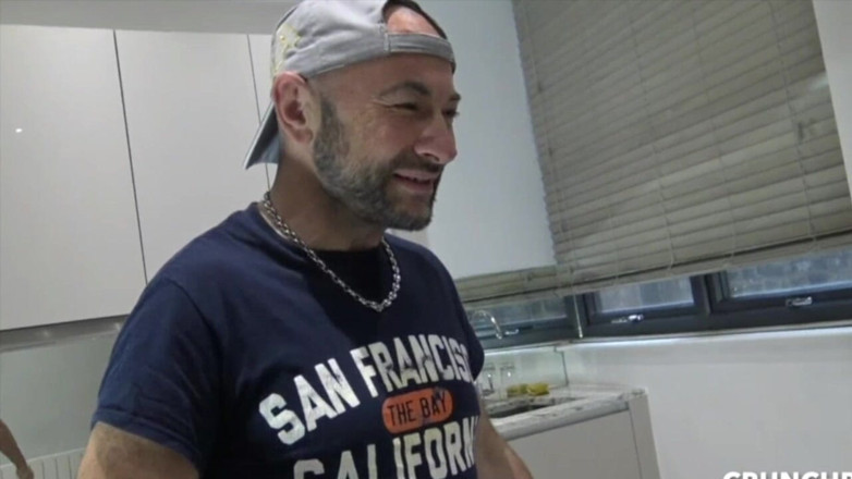French Twinks Amator videos: Ošukal mě kůže