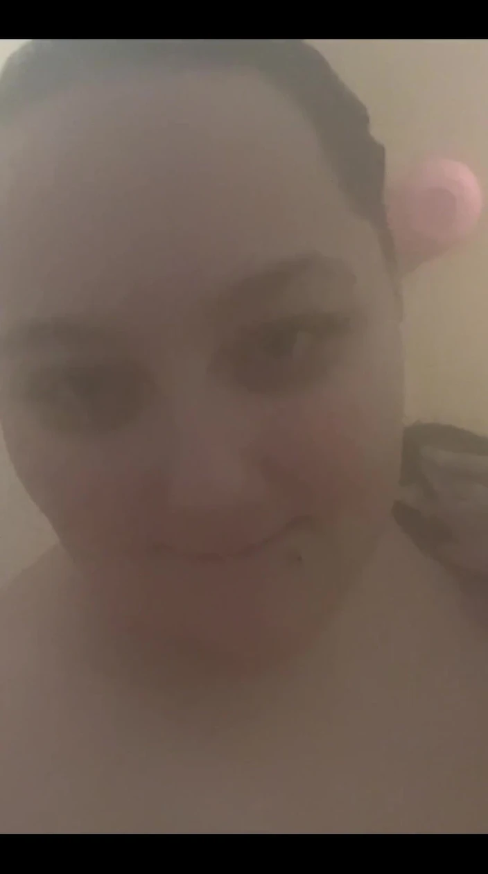 SexyBreedingBbw: BBW Plays in the Shower