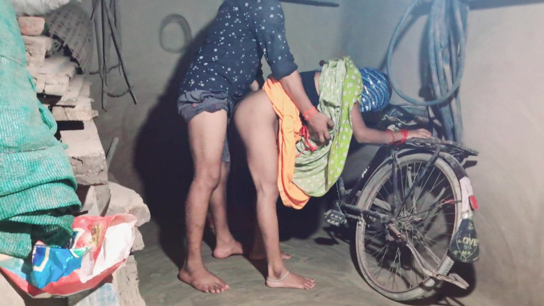 Trilokinath: Dì xinh đẹp Ấn Độ bị anh kế đụ