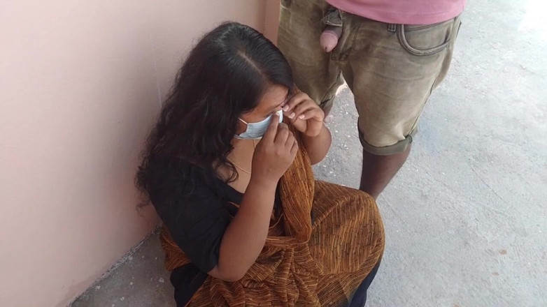 Benita sweety: Hintli çift dışarıda ve evde ateşli seks yapıyor