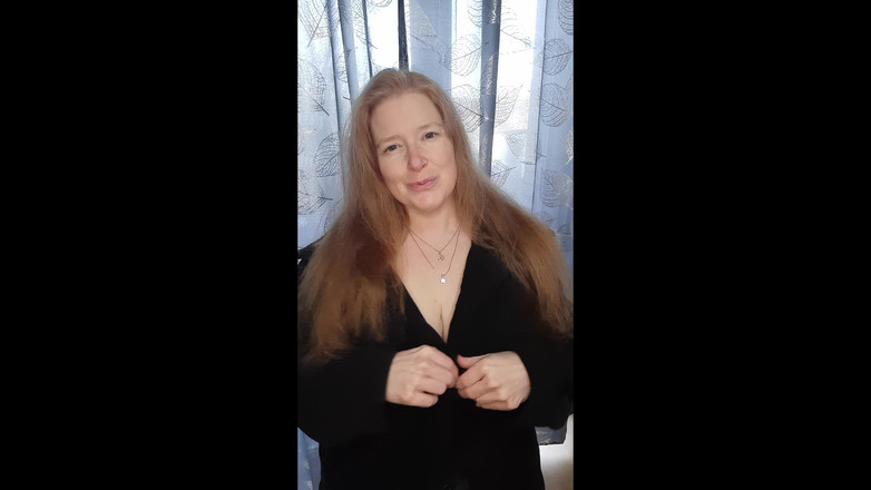 Curly_Dreams: 嘿，我的宝贝们，祝你们周末开个好头