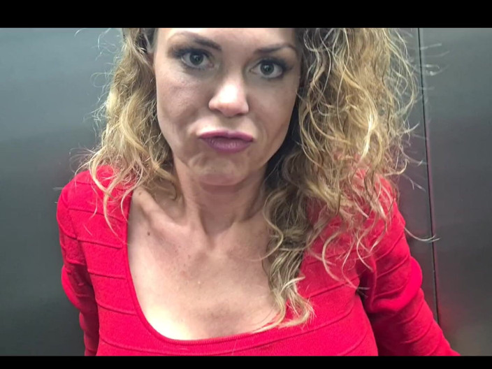 SnakeDave studio: My Elevator Sex Experience