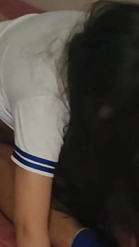 La studentessa del college ha beccato il suo ragazzo con un'altra ragazza, e gli ha inviato questo video di lei che scopa il suo compagno di classe