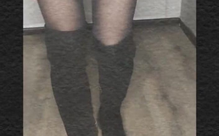 Lana Cross: In Pantyhose