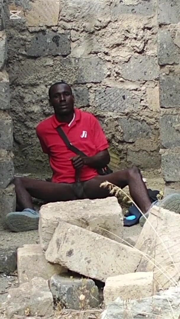 Shamba Boy Got Horny While on Duty (Upperroom) Shamba Boy Got Horny While on Duty (Upperroom)