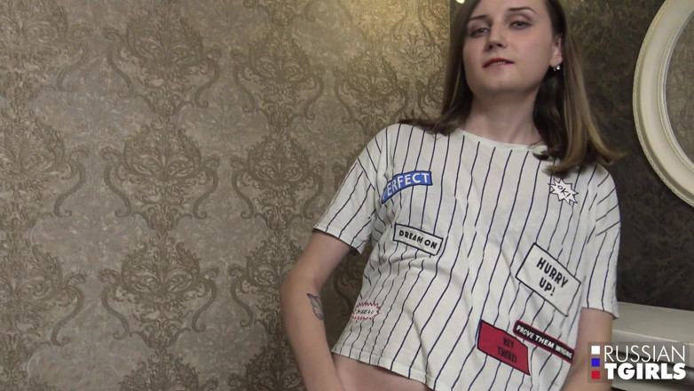 Russian Tgirls: 러시아 트랜스 섹시녀 타미 스위트