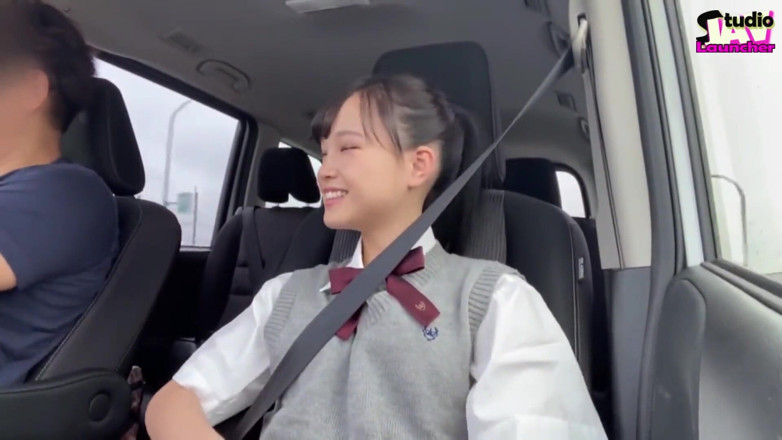 Studio JAV Launcher: Urban Lift-off kiedykolwiek widziałem drobną piękność zatracić się w pełnej...