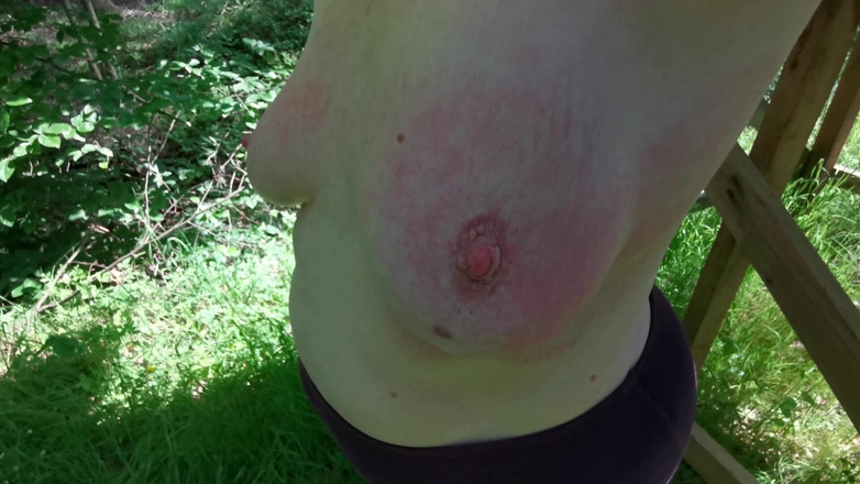 Bouncy Tits Action: Angkat senjata awak supaya saya boleh pukul tetek awak dengan...