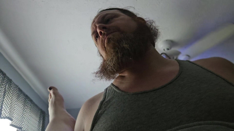 MamaXXXBear: 胖熟女在阴户里被性交，最后把精液推出来，粉色湿润的阴户自然无套特写