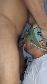 Saya menelan zakar hitam