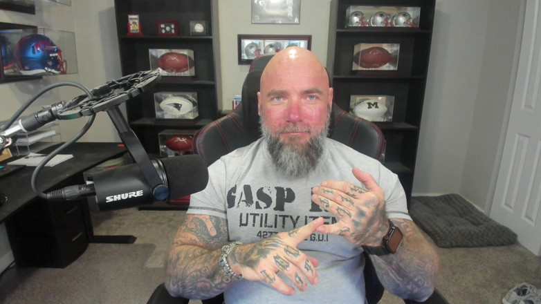 Raw and Uncensored with Masculine Jason: Kennen Sie wirklich jemanden in den sozialen Medien?