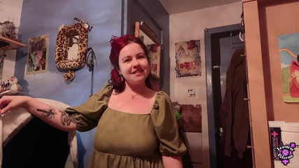 Jessica Bloom: Femdom, fétichisme des pieds, joi, éjaculation sur mes pieds et léchage