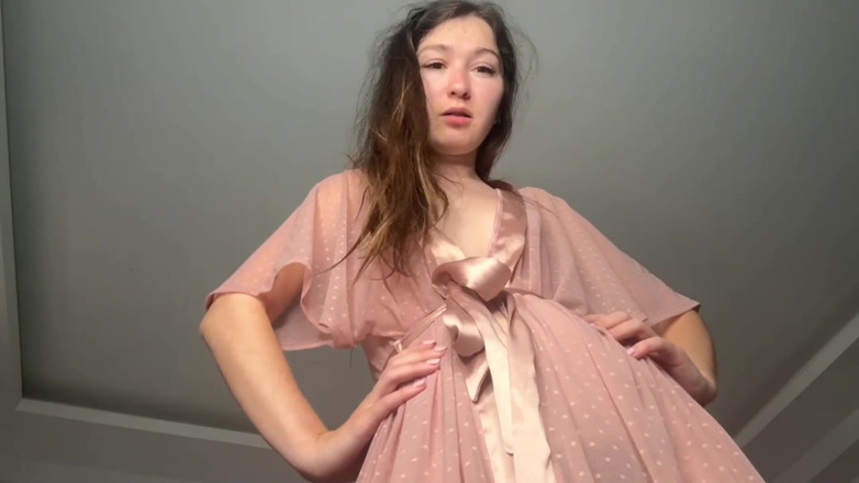 SexyMissMe: Vou provar que a buceta peluda é melhor