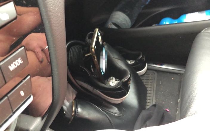 Texas Patti: Milf alemana hace camshow en la carretera