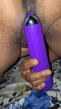 Bhabhi får massage i fitta