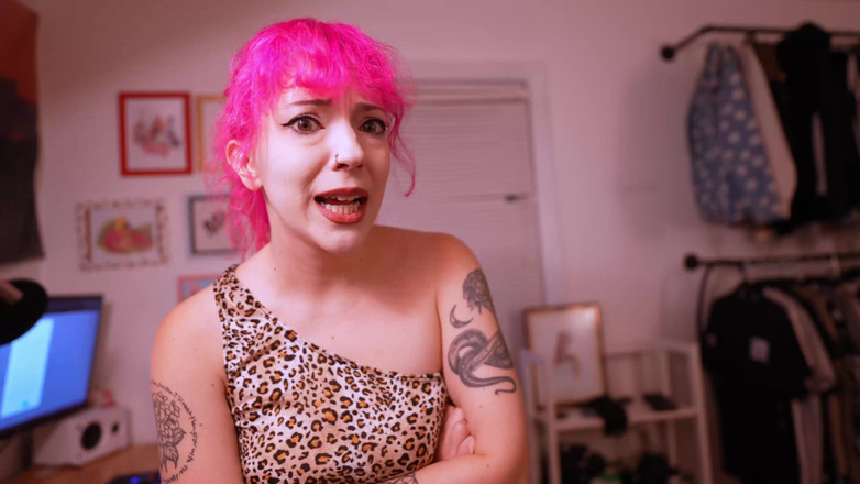 lilredvelvettt: Zahýbá sousedovi