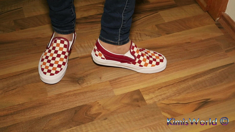 KimisWorld: Jeans and Gold Two-strap Sandals - Nylon Feet Tease