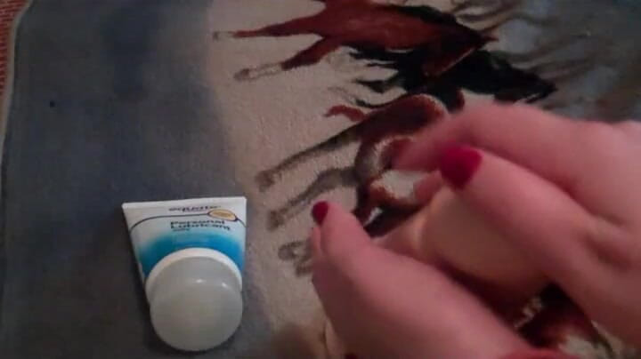 Scarlet Vixen: おもちゃの手コキからかい