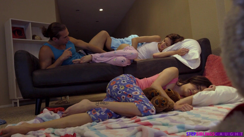 StepSiblings Caught: Trucco o trucco - S5: e10