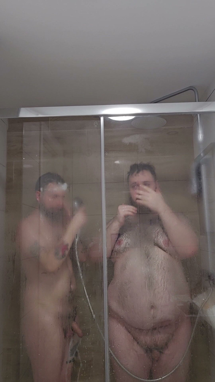 Osoychaser: Bears in the Shower! (no Sex)