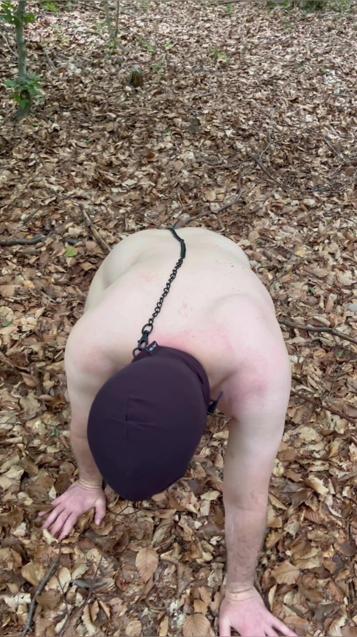 Maitresse Clara: Ormanda aşağılanma...